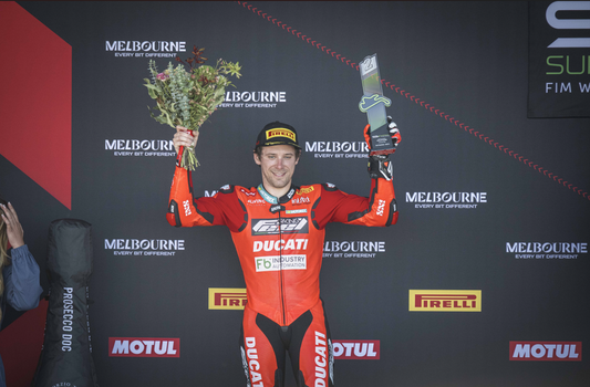 La stagione del Feel Racing WorldSSP Team parte alla grande: Öttl conclude secondo nella prima gara del round australiano