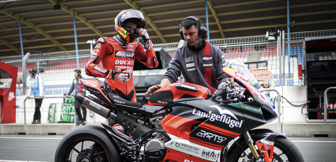 Nonostante un gap di soli 0,177 secondi dal primo, Öttl conclude la Superpole all’ottavo posto