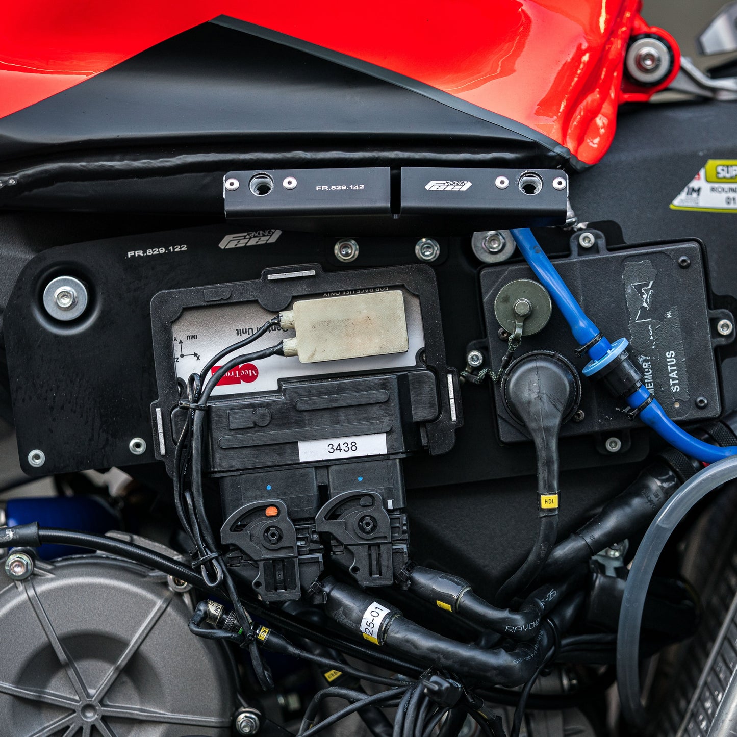 SUPPORTI ELETTRONICA-CARENE LATERALI V01 - FR.03.KIT